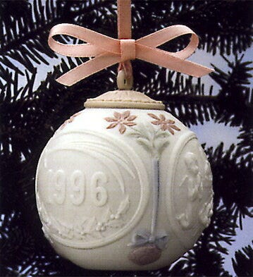01016298 | BOLA DE NAVIDAD 1996 (S.L.)