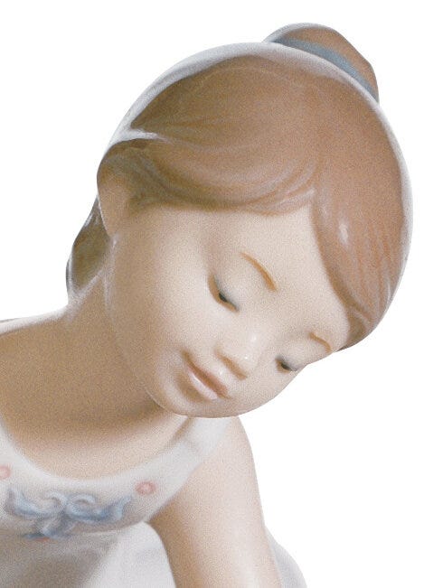 01008125 | Figura Pequeña bailarina I