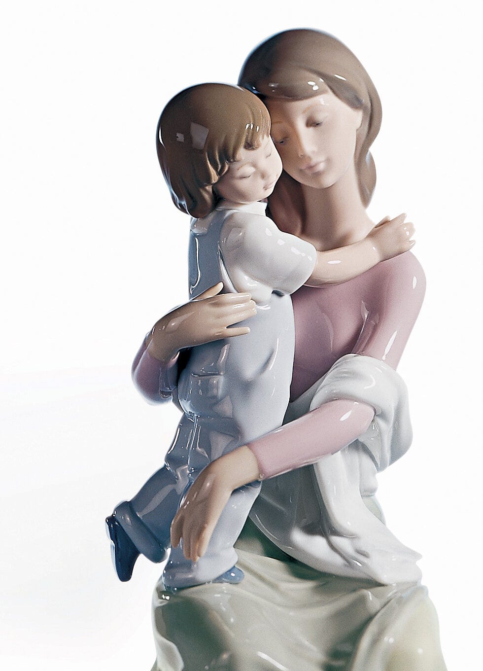 01006634 | Figura En el regazo de mamá