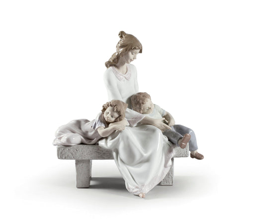 01006765 | Figura madre e hijos Cansados de jugar