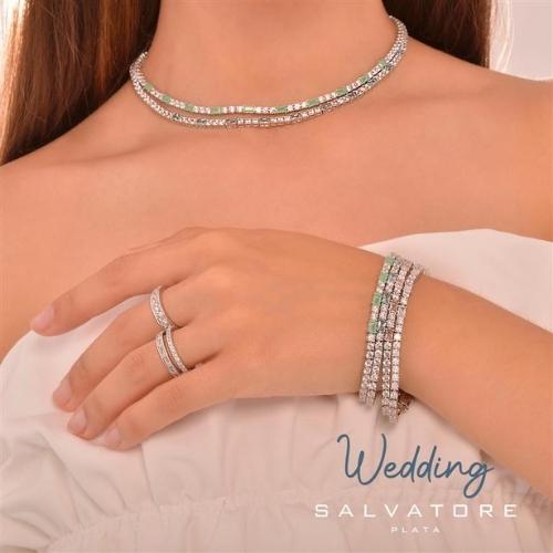 Collar elegante