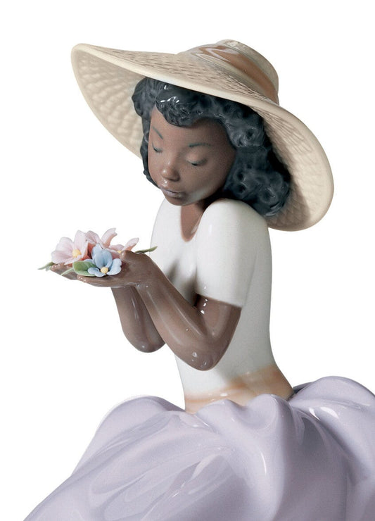 01006822 | Figura niña Dulce perfume
