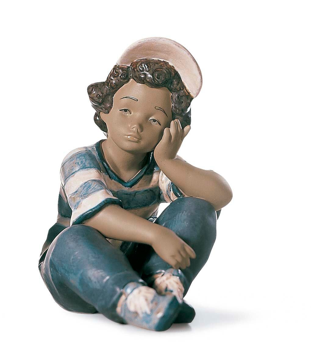 01012209 | Niño pensativo