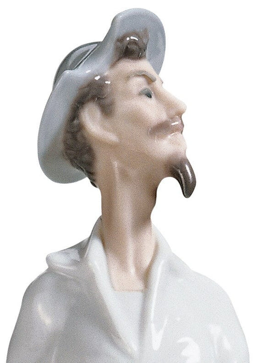 01004854 | Figura Don Quijote erguido