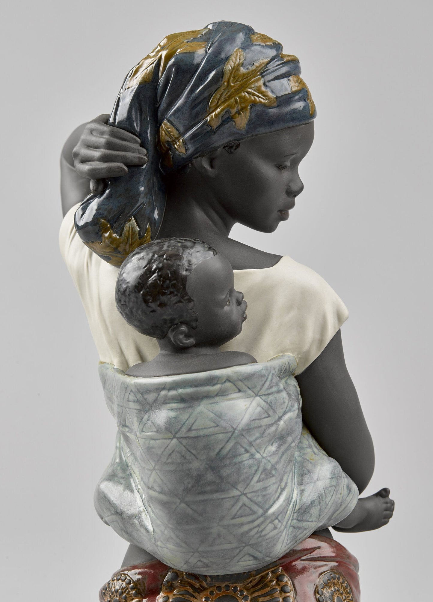 01009159 | Figura madre Sabor Africano