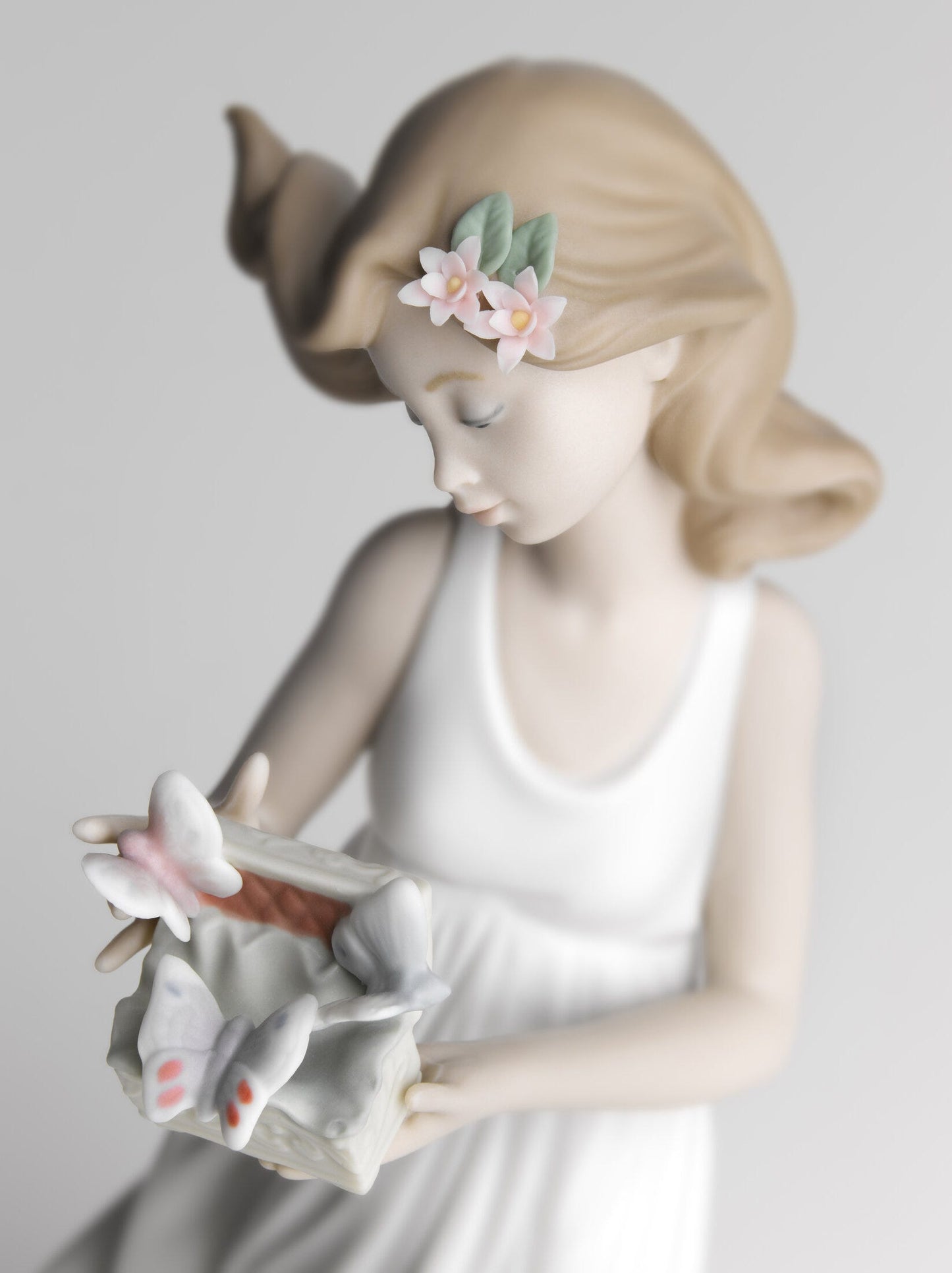 01006777 | Figura mujer Tesoros del aire