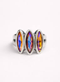 Anillo Ciclon de presencia sobria