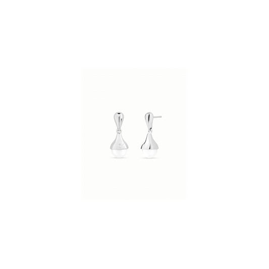 Pendientes de perla elegantes en plata