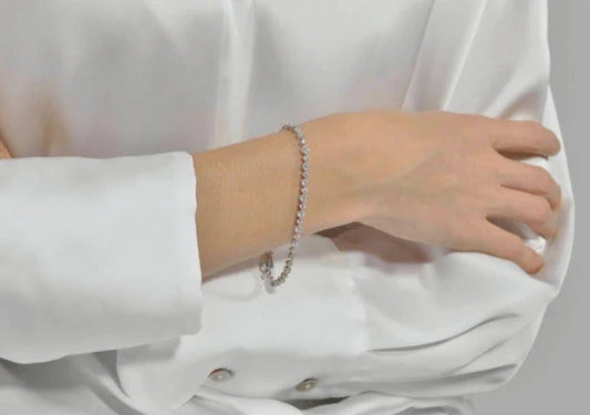 Pulsera elegante de plata