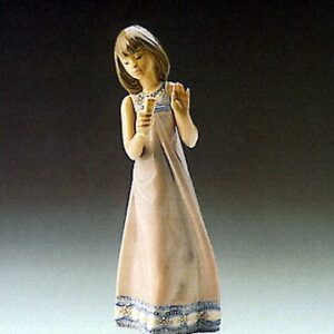 NIÑA CON VELA – Santacreu Store