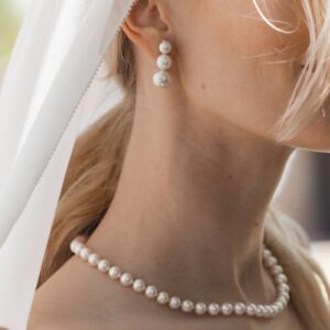 Pendientes Triple Perla Blanca Twins & Triplets en plata – Santacreu Store