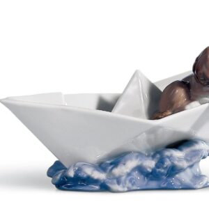 Figura perro Barco de papel – Santacreu Store