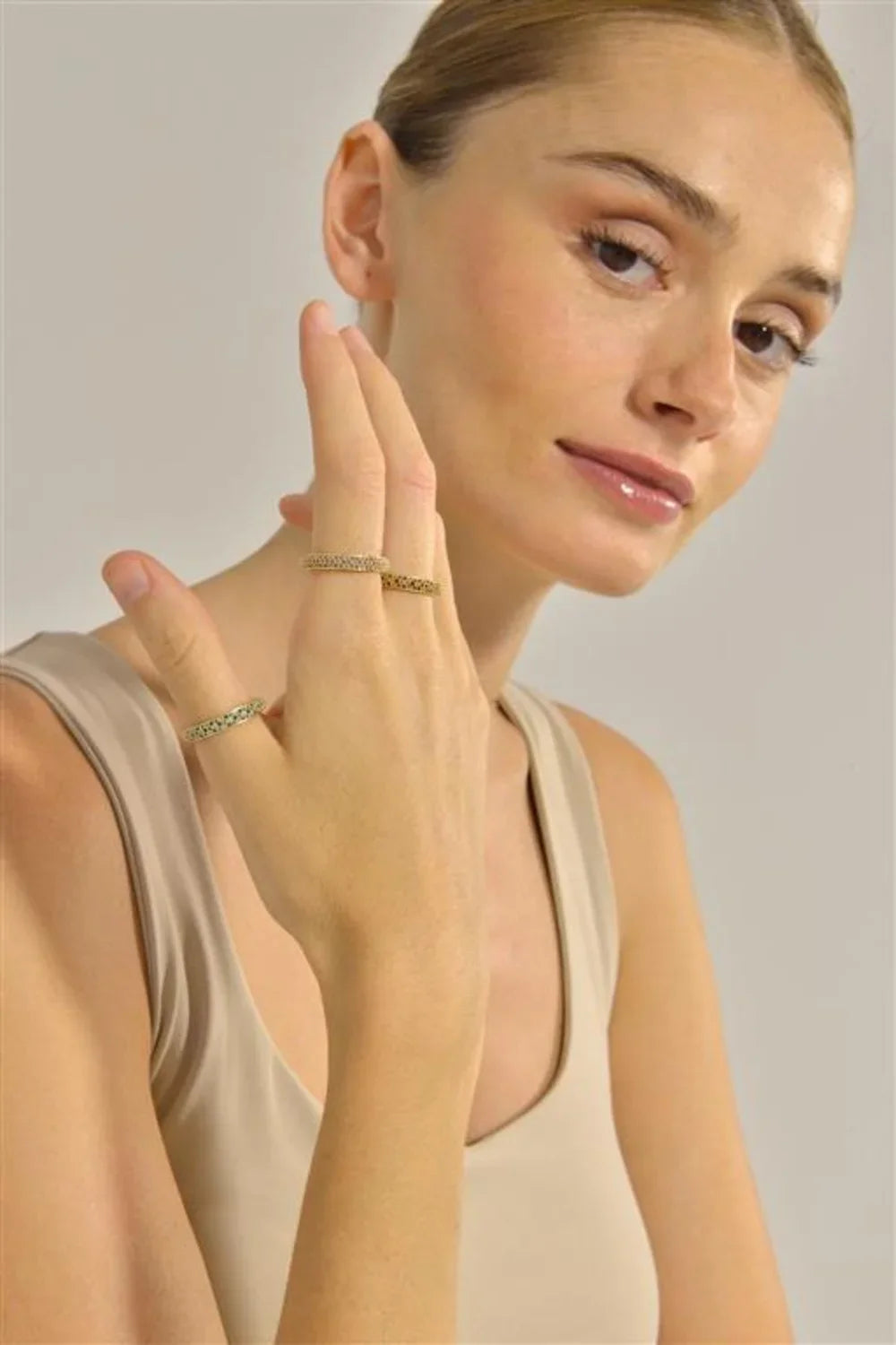 Anillo de plata con rubí – Santacreu Store