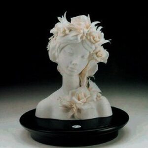 Busto blanco con flores – Santacreu Store