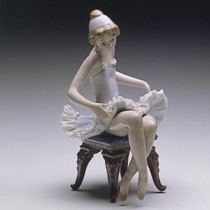 BALLET ARREGLANDOSE FALDA – Santacreu Store