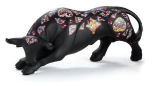 Toro Mediano Negro